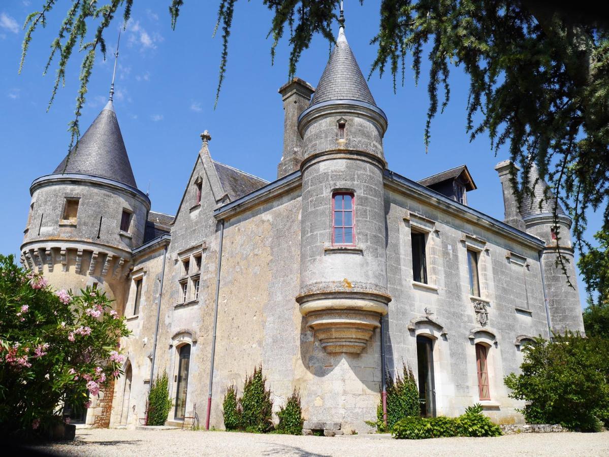 Bourg-sur-Gironde Chateau De La Grave Bed & Breakfast エクステリア 写真