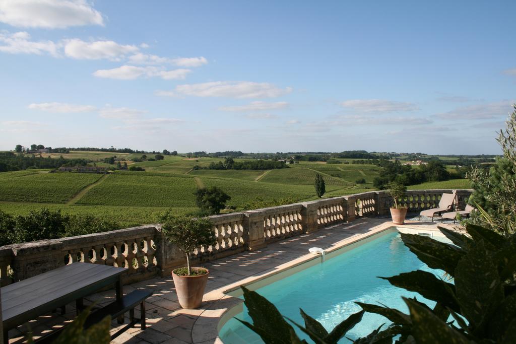 Chateau De La Grave Bourg-sur-Gironde エクステリア 写真